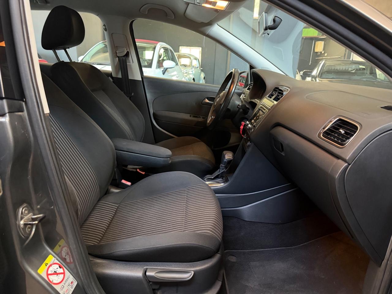 Volkswagen Polo 1.6 TDI 90CV - CAMBIO AUTOMATICO