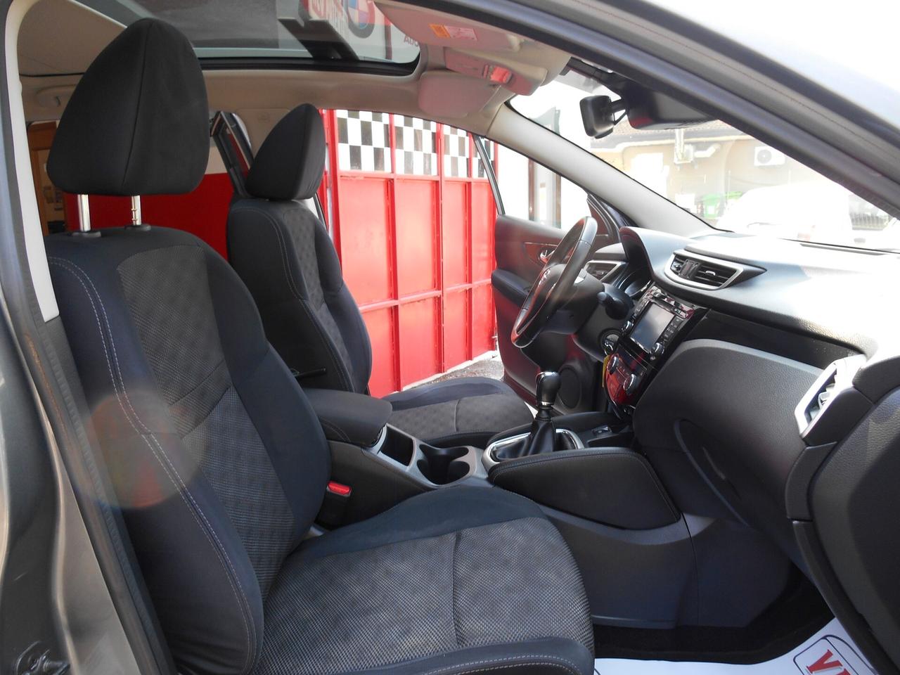 Nissan Qashqai 1.5 dCi Acenta Premium