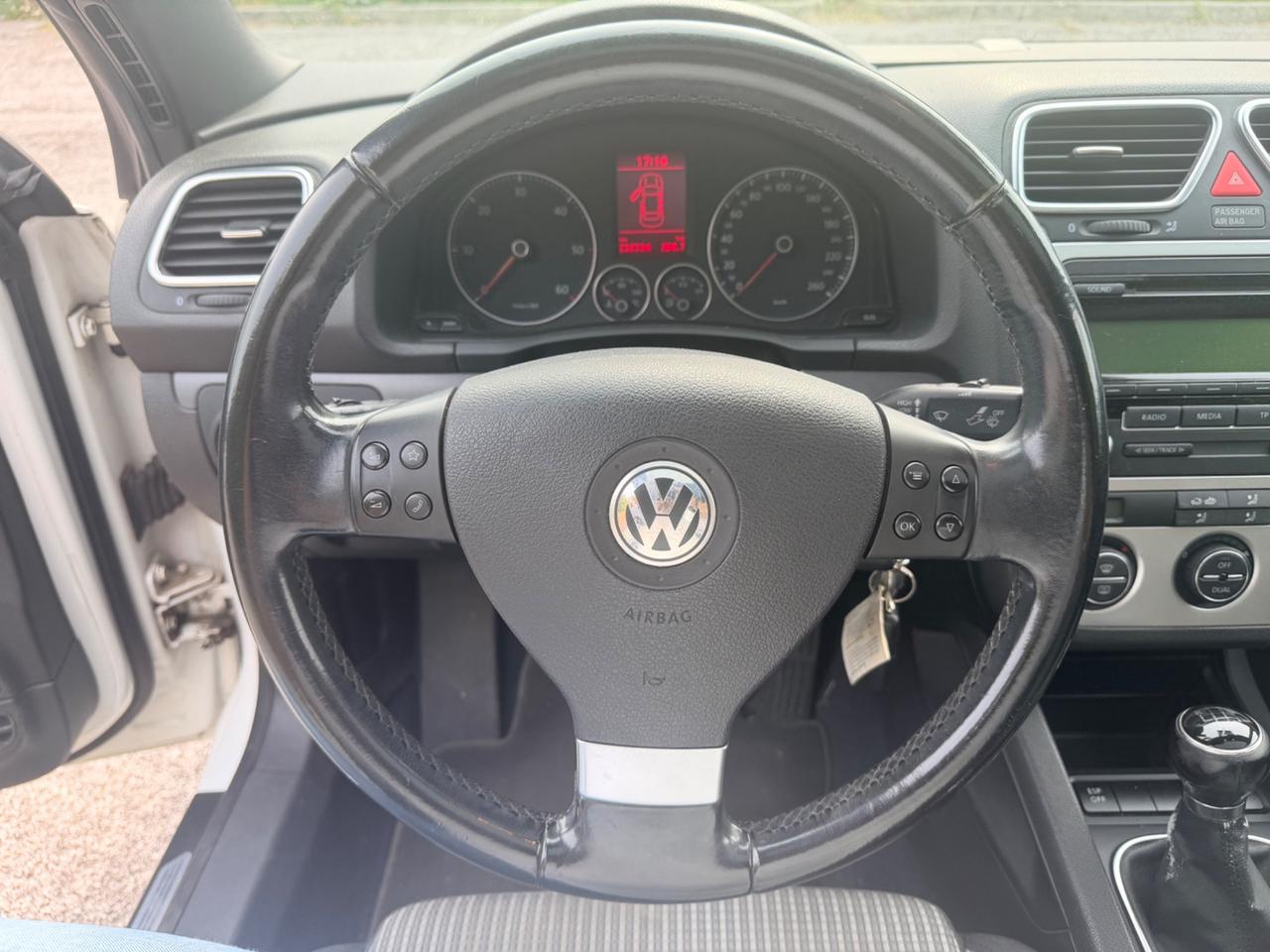 VW Eos 2.0 TDI 140cv Cabrio