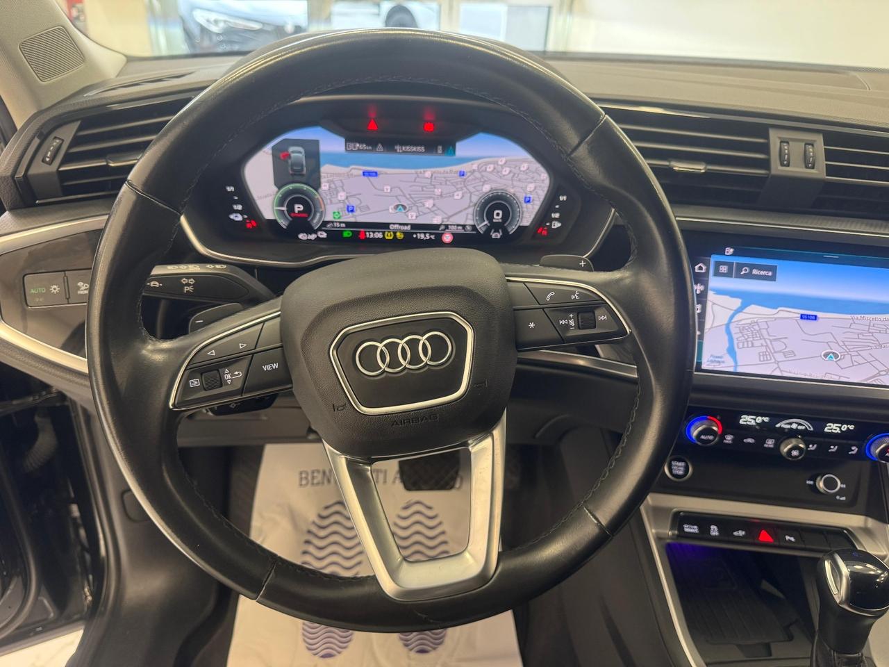 Audi Q3 SPB 45 TFSI e S tronic Business Plus