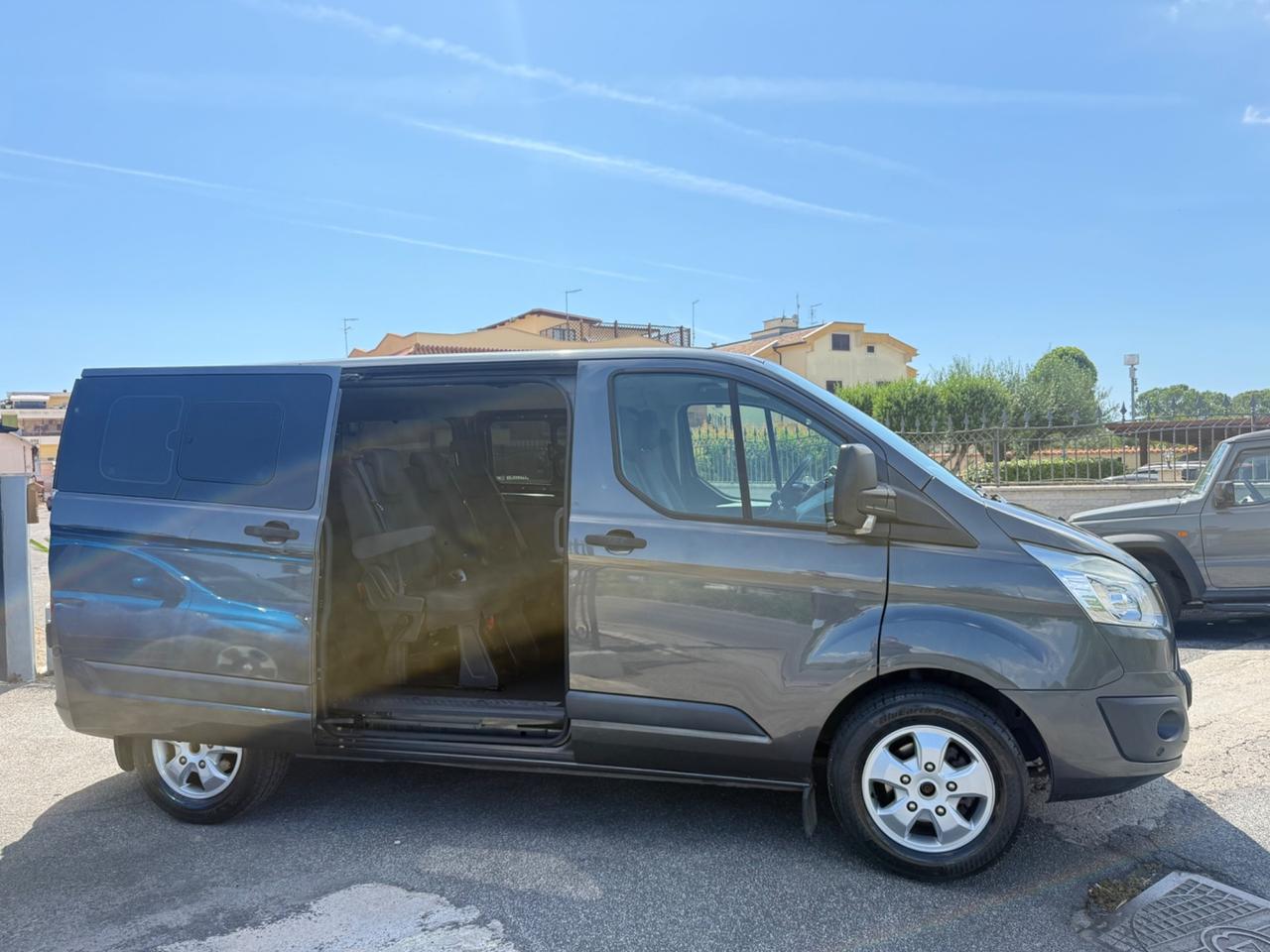 Ford Transit Custom 2.0 TDCi 130cv 9 POSTI SHUTTLE