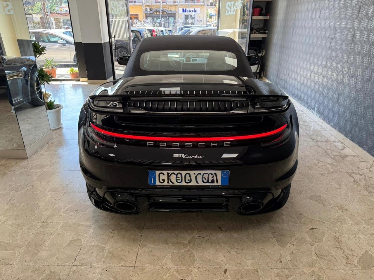Porsche 911 Turbo Cabriolet 581cv - PACK LUX