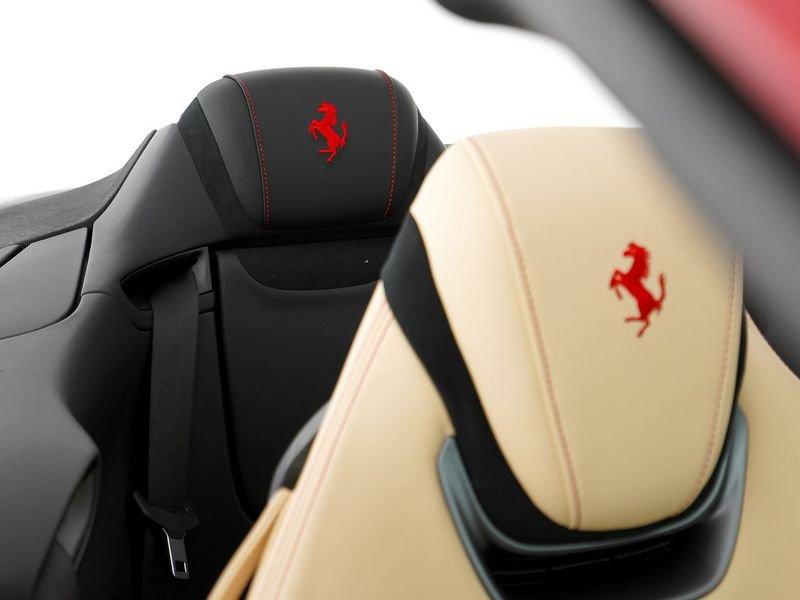 Ferrari Roma Spider Roma Spider 3.9 F1 dct