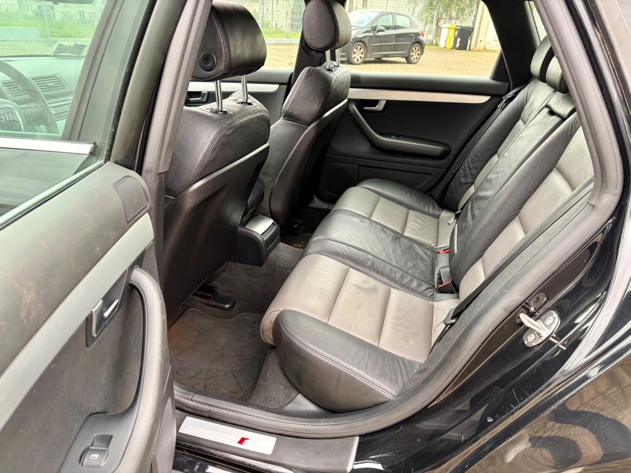 Audi A4 2.0 TDI Quattro S-line Tetto apribile Unico proprietario