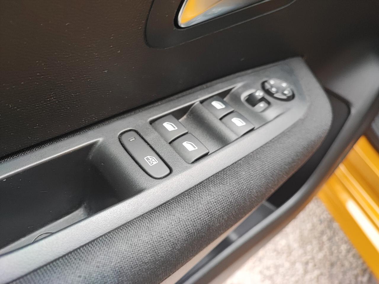 Peugeot 208 PureTech 75 Stop&Start 5 porte Allure Pack