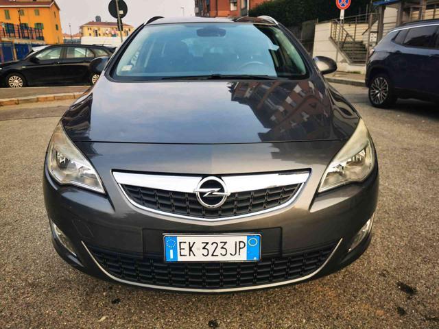 OPEL Astra 1.4 Turbo 140CV Sports Tourer Cosmo