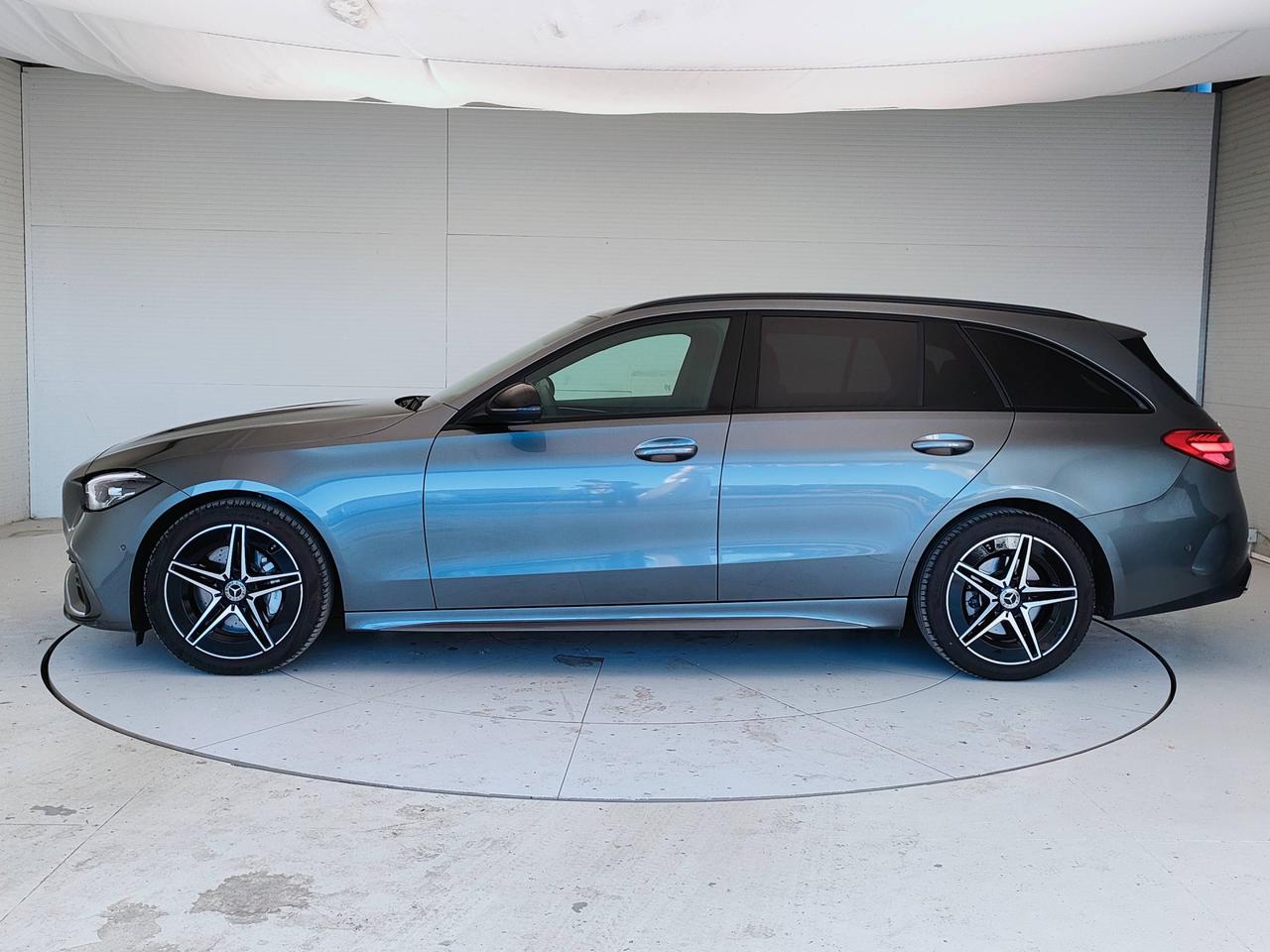 Mercedes-Benz Classe C-S206 SW 2021 - C SW 220 d mhev AMG Line Advanced 197cv auto