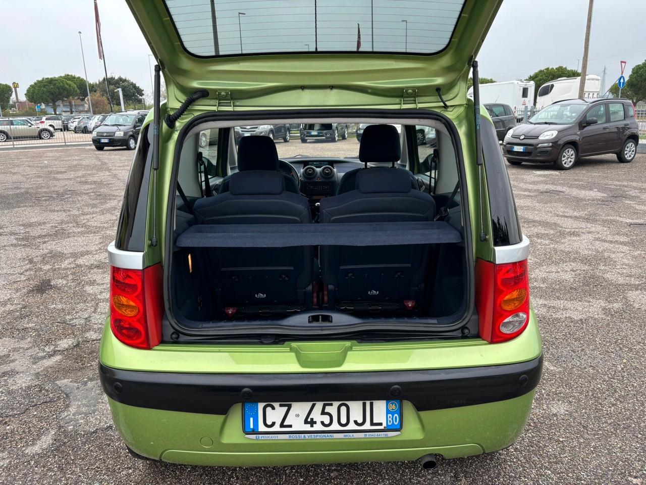 Peugeot 1007 1.4 HDi Sporty