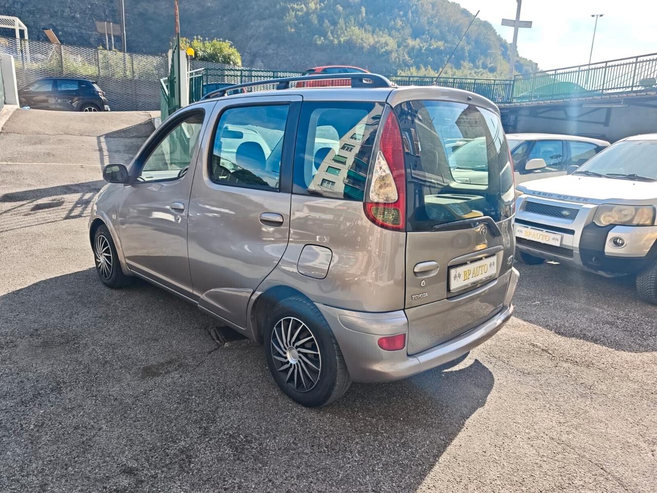 Toyota Yaris Verso 1.4 Tdi D-4D cat Luna '03