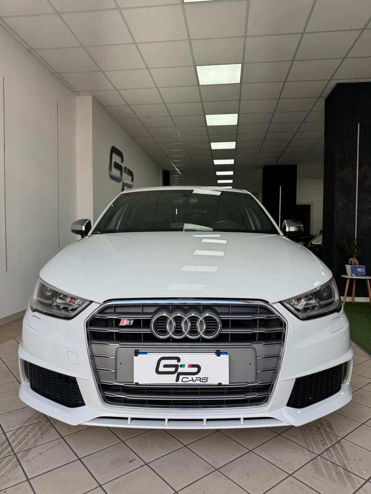 Audi A1 S1 2.0 TFSI quattro