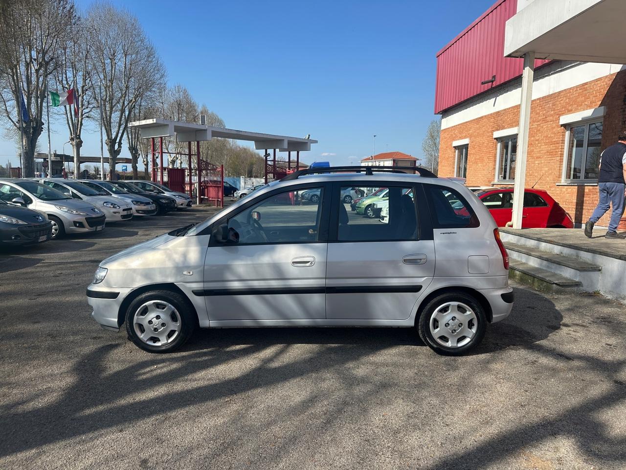 Hyundai Matrix 1.6 16V GLS Plus