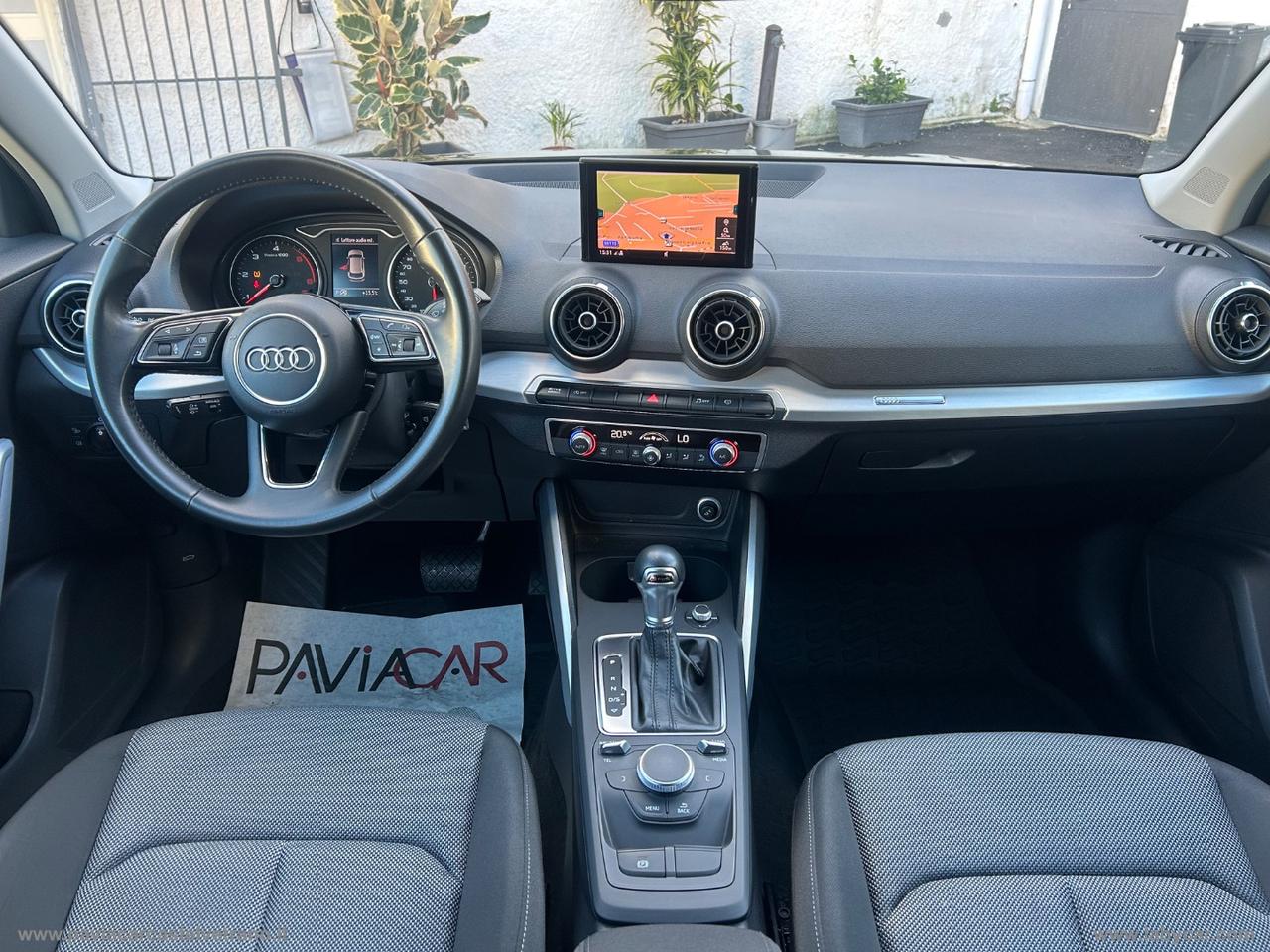 AUDI Q2 30 TDI S tronic Identity Black