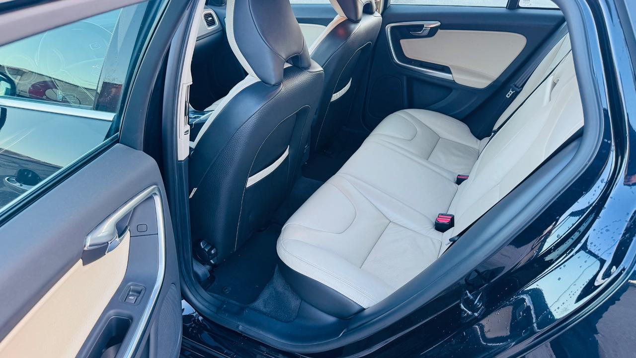 Volvo S60 D3 Geartronic Kinetic