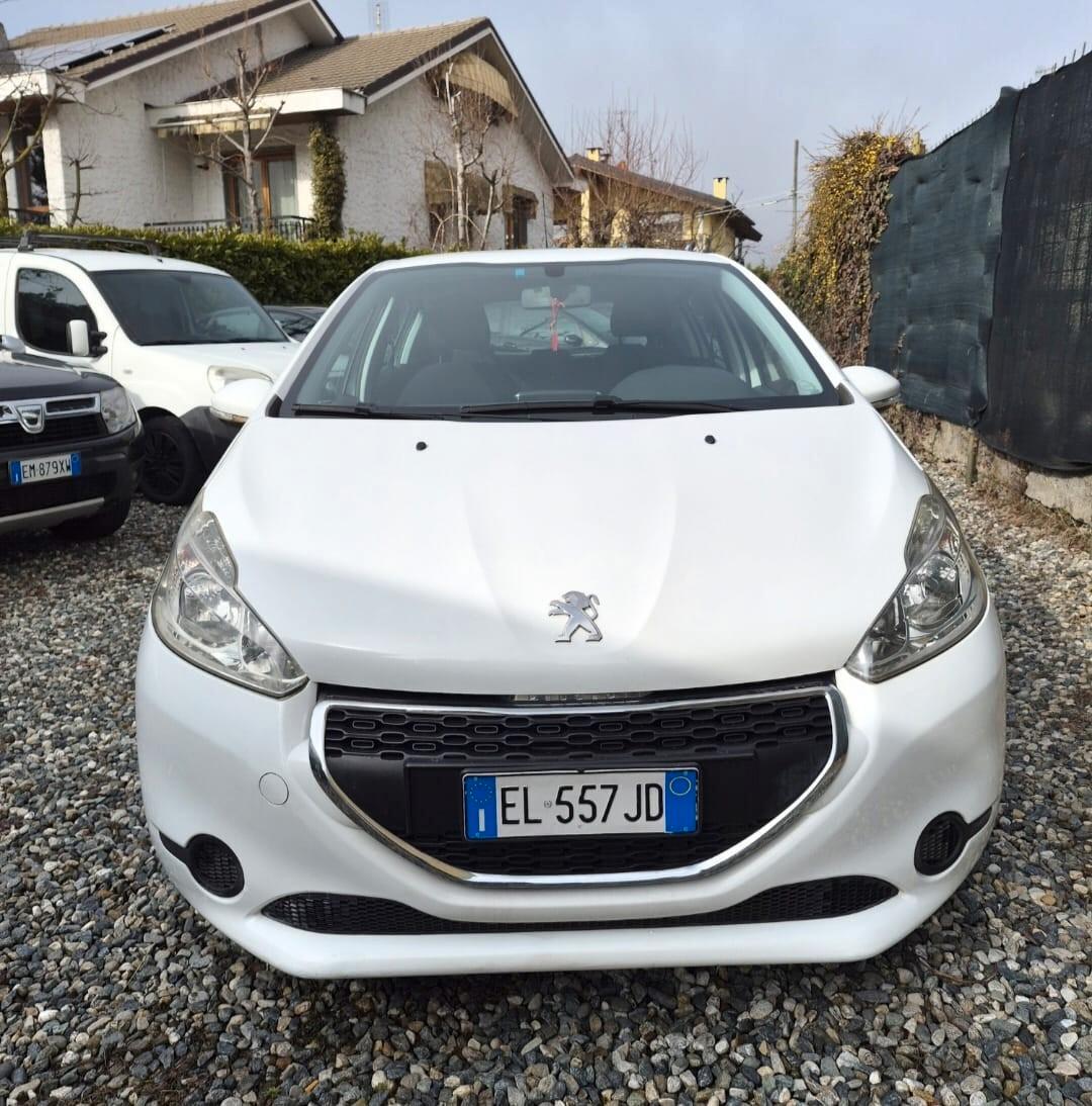Peugeot 208 1.2 VTi 82 CV 5 porte Allure
