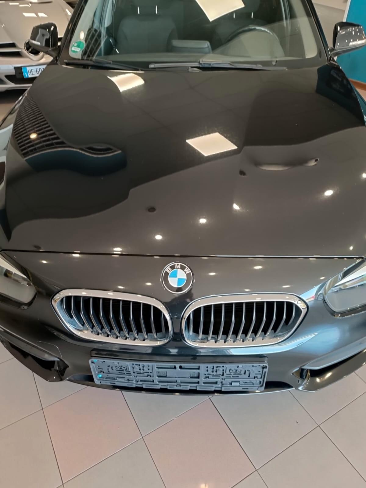 Bmw 116 116i 5p.
