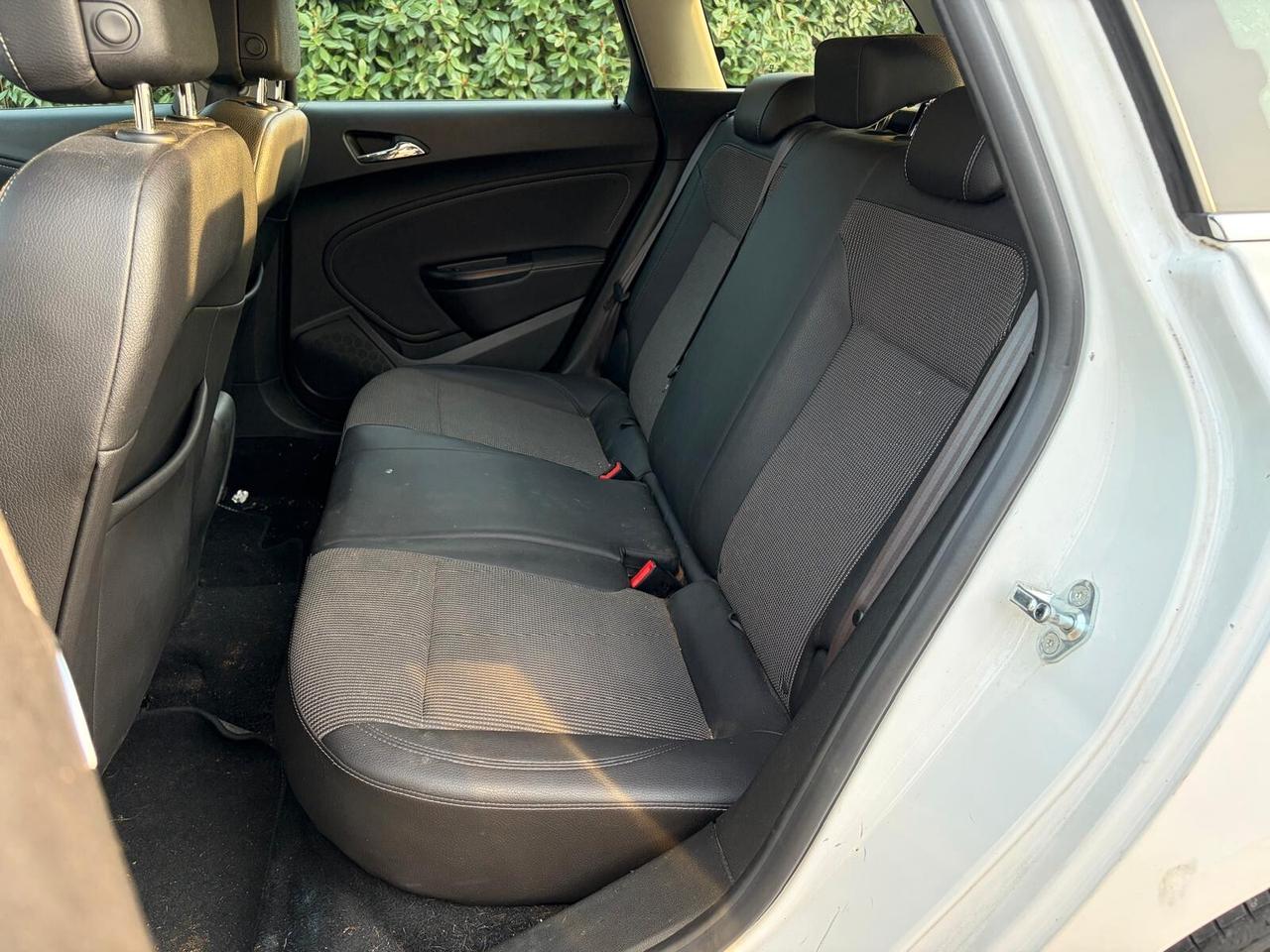 Opel Astra 1.4 Turbo 140CV 5 porte Cosmo