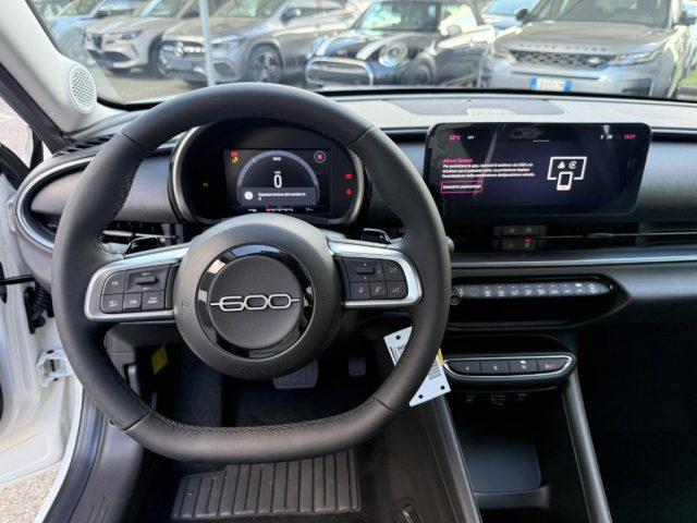 FIAT 600 Hybrid 100 CV DCT MHEV KM0 - LED - NEOPATENTATI