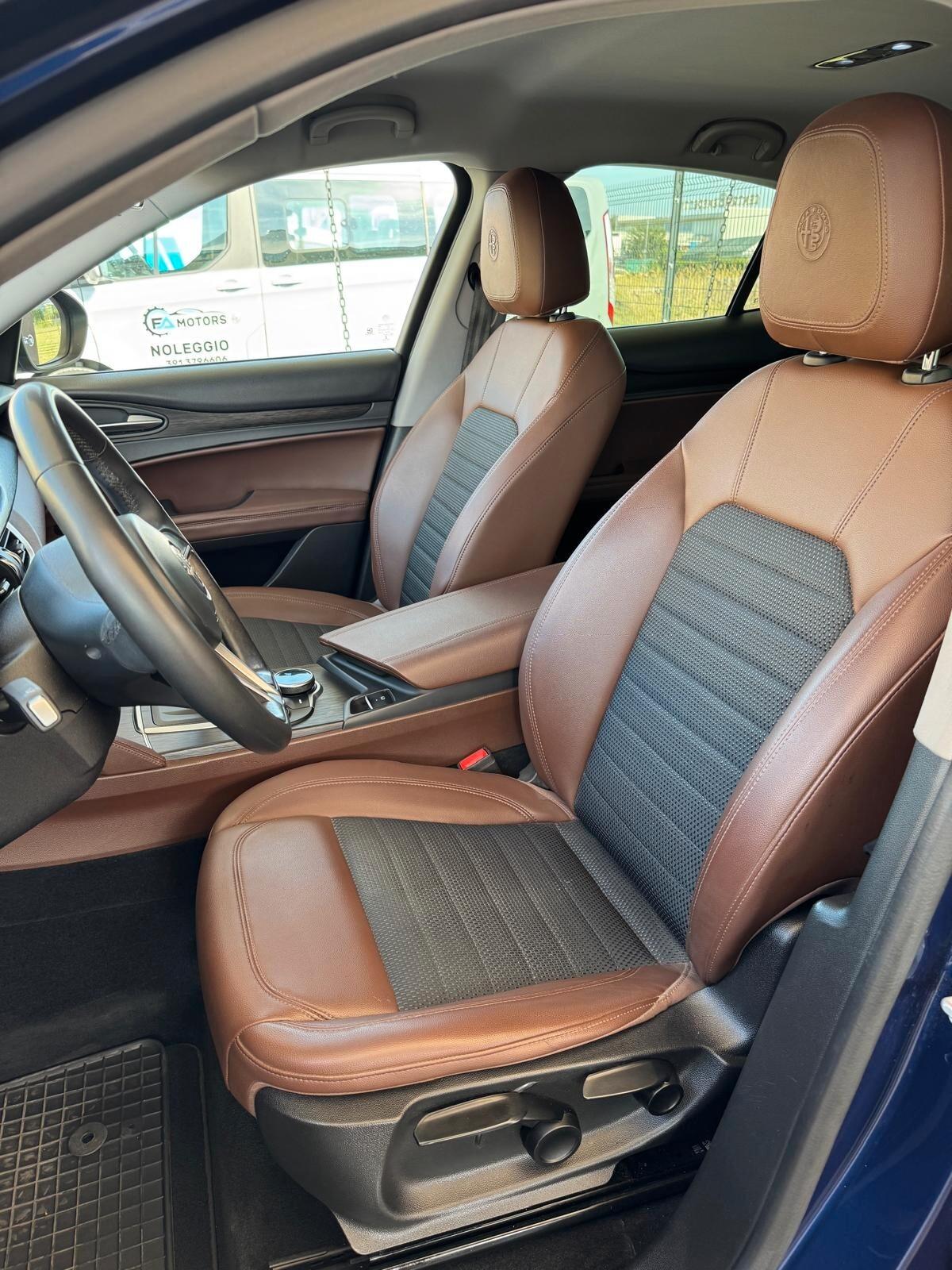 Alfa Romeo Stelvio 2.2 Turbodiesel AT8 RWD Business