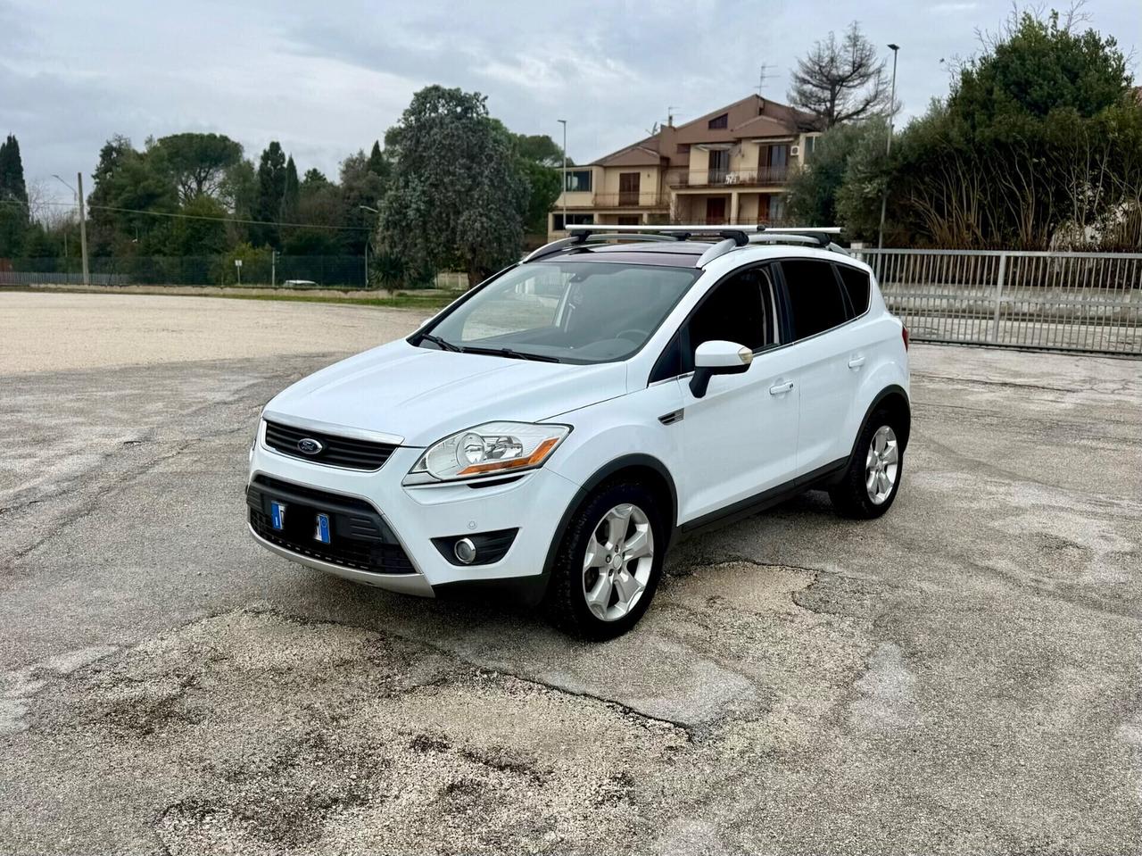 Ford kuga 4x4 titanium 2.0 TDCi neopatentati