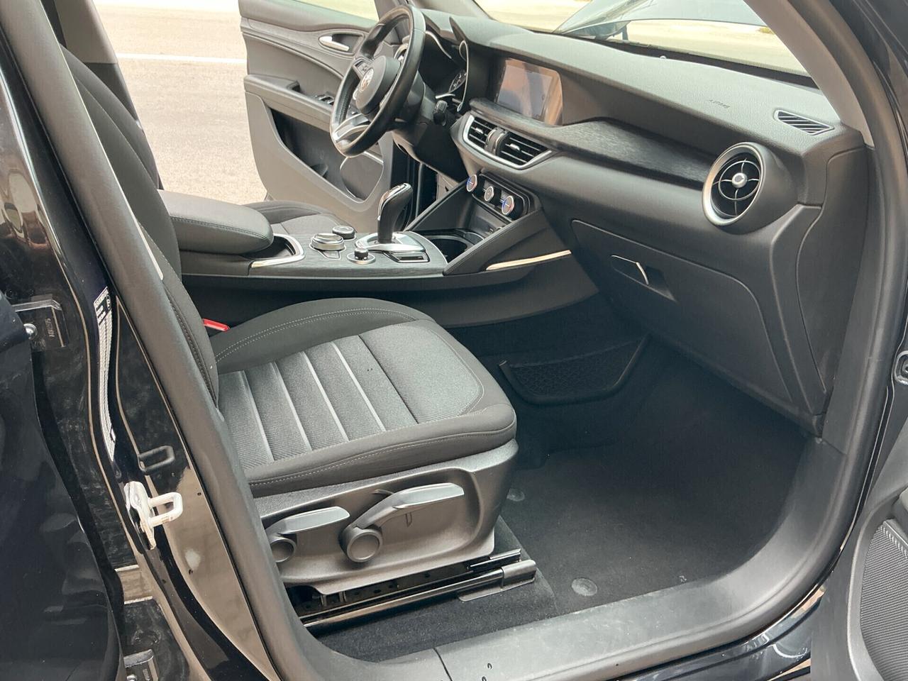 Alfa Romeo Stelvio 2.2 Turbodiesel 190 CV AT8 Q4 Executive