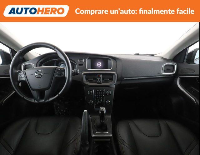 VOLVO V40 Cross Country D2
