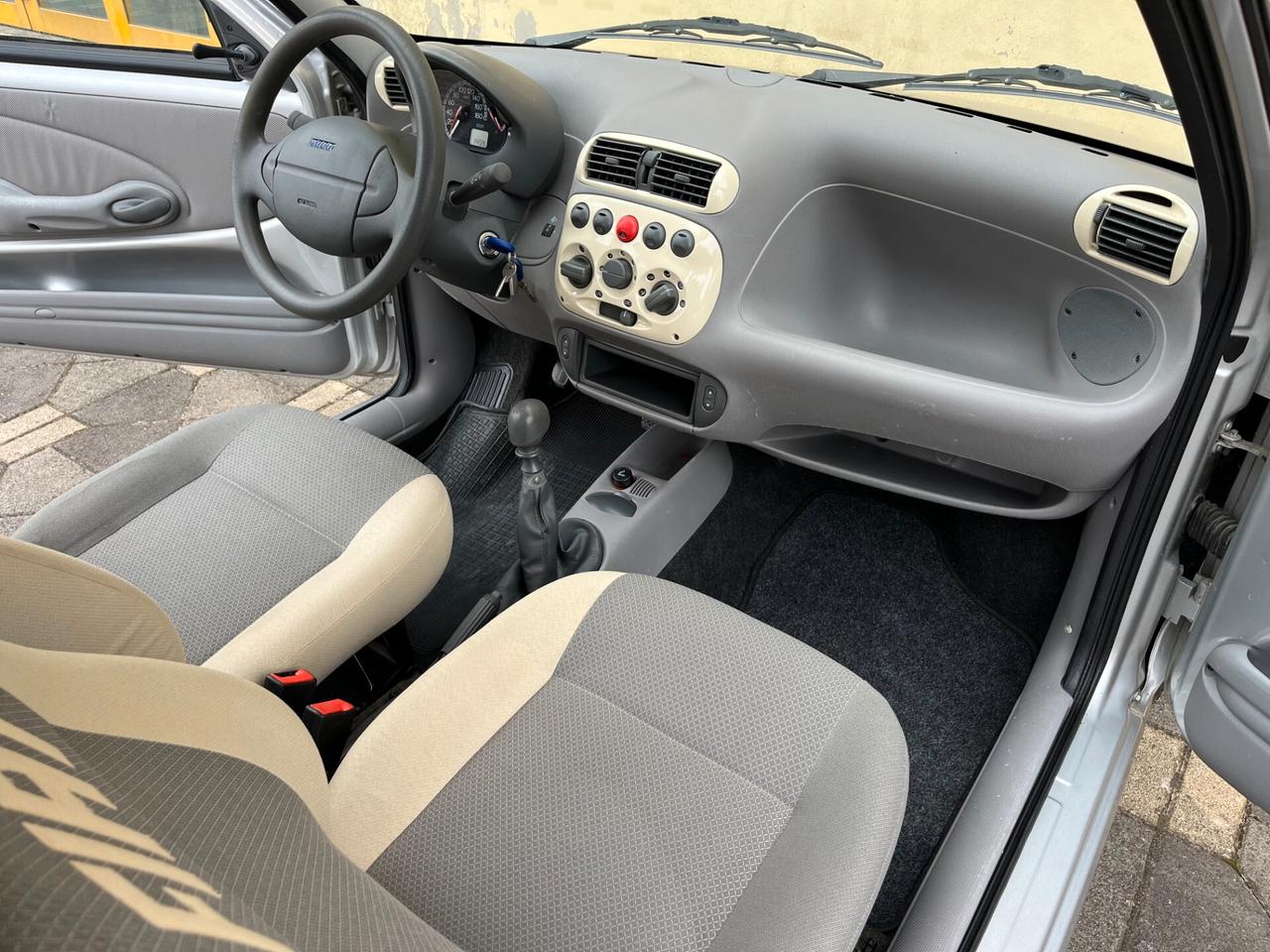 Fiat 600 1.1 Active