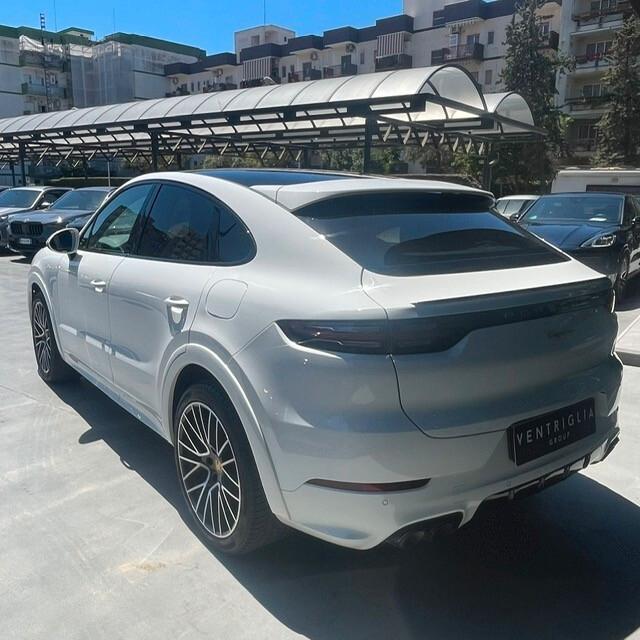 PORSCHE - Cayenne COUPE - 3.0 V6 E-Hybrid