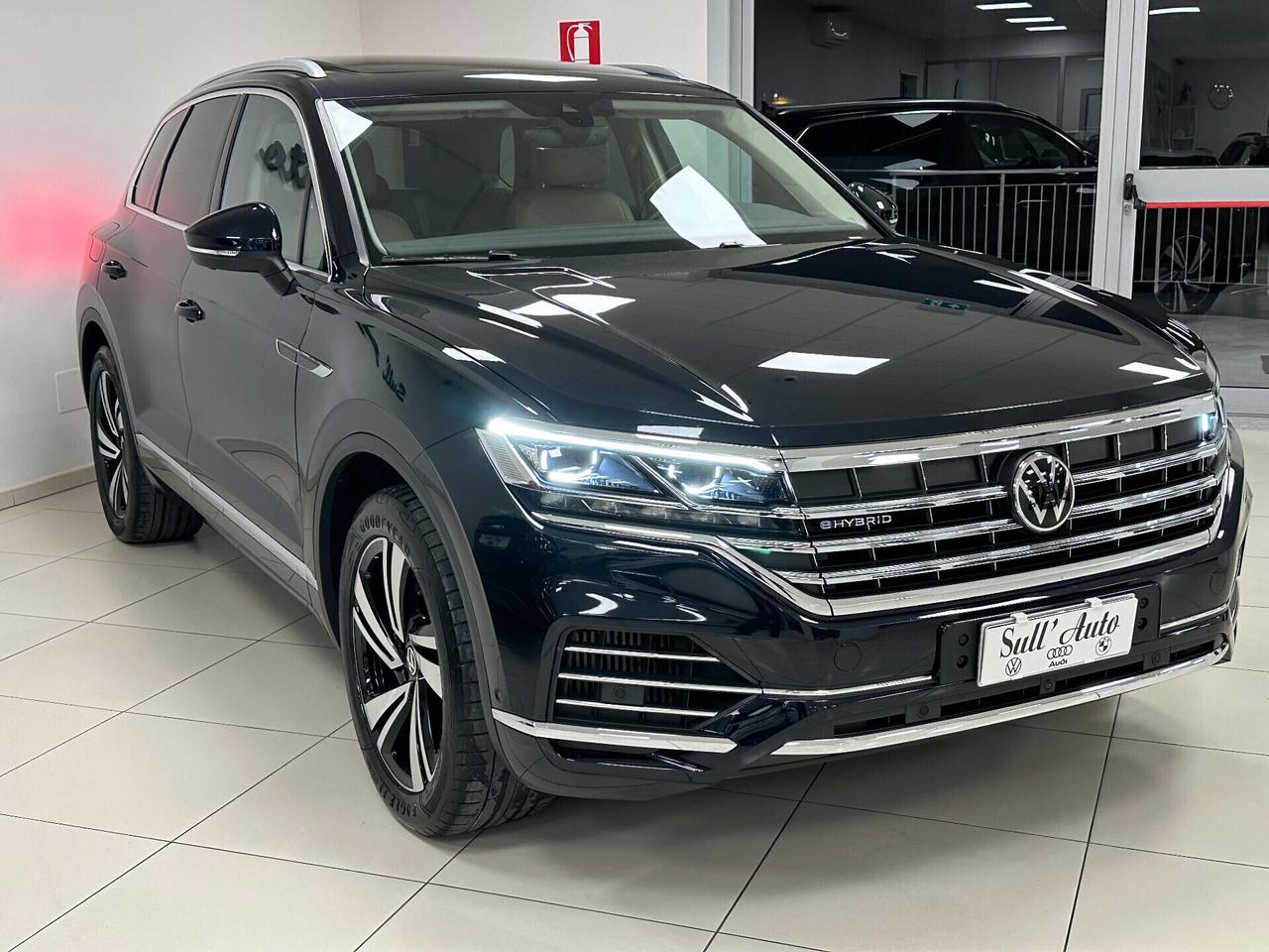 Volkswagen Touareg 3.0 V6 TSI eHybrid 381 CV 2021