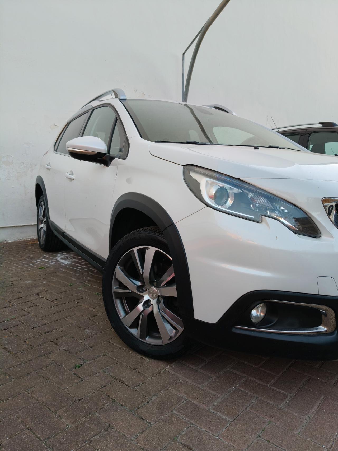 Peugeot 2008 BlueHDi 120 S&S Crossway