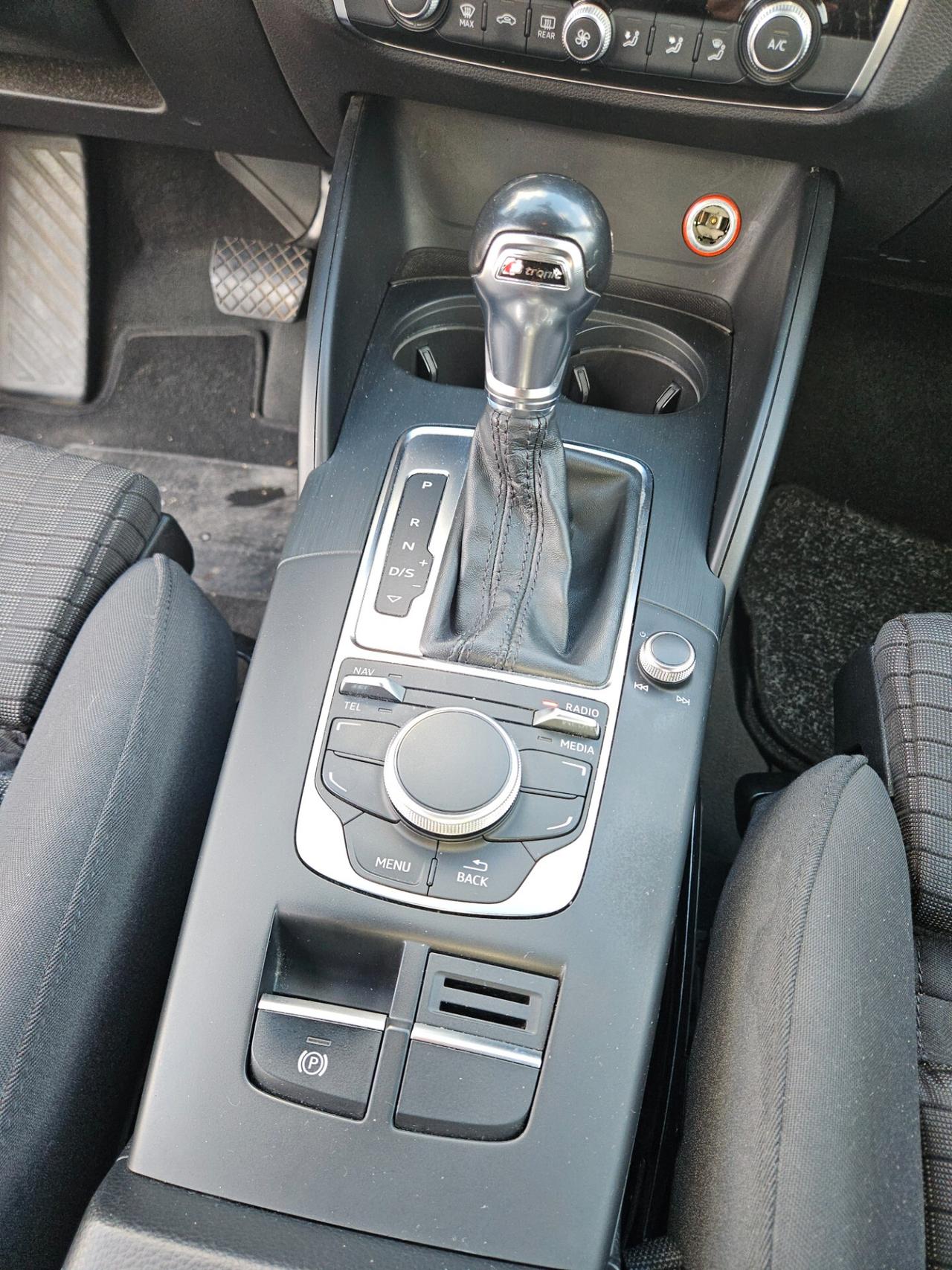 Audi A3 1.6 TDI clean diesel S tronic Business