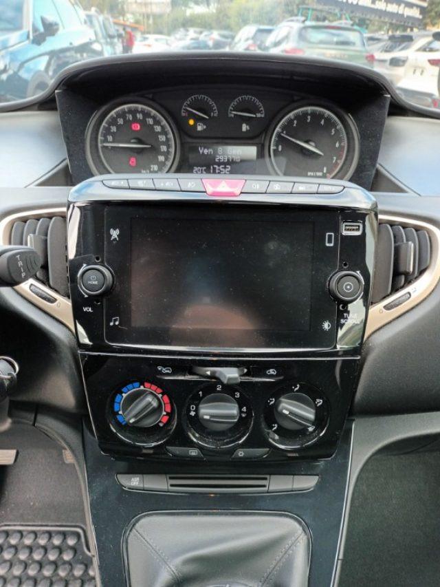 LANCIA Ypsilon 1000 HYBRID ALBERTA FERRETTI 5PORTE CARPLAY ITALIA