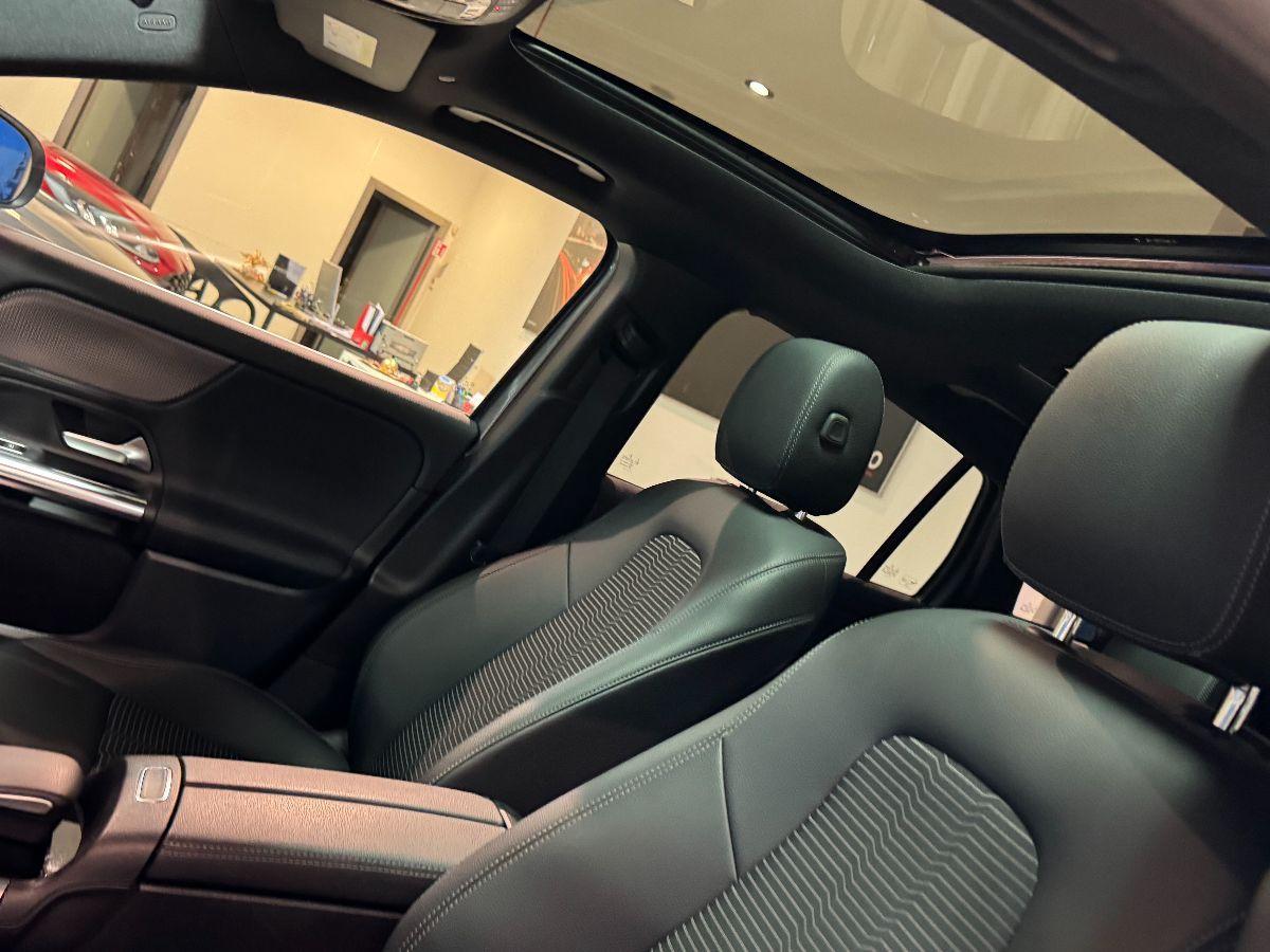 MERCEDES Classe GLA 200 d Automatic 4Matic Premium Tetto