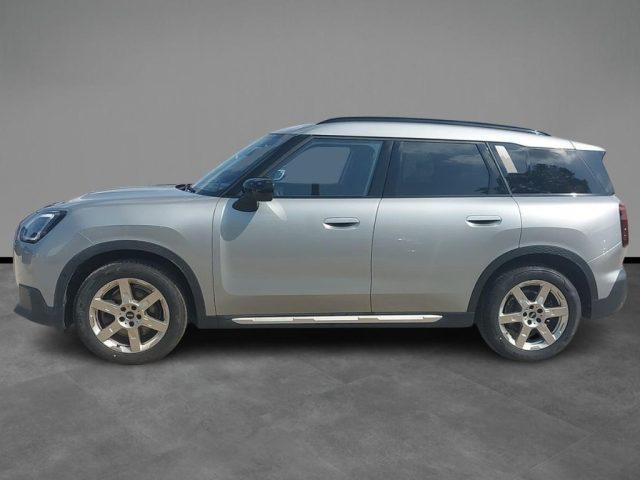 MINI Mini C Favoured Countryman
