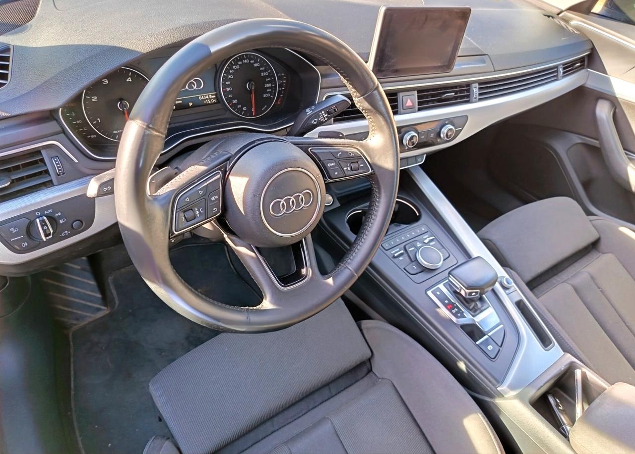 Audi A4 2.0 TDI 150 CV - LIMOUSINE