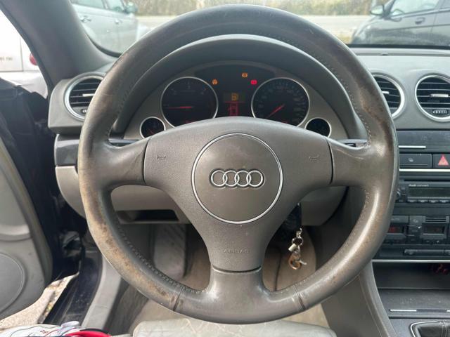 AUDI A4 Cabriolet 2.5 V6 30V cat tdi