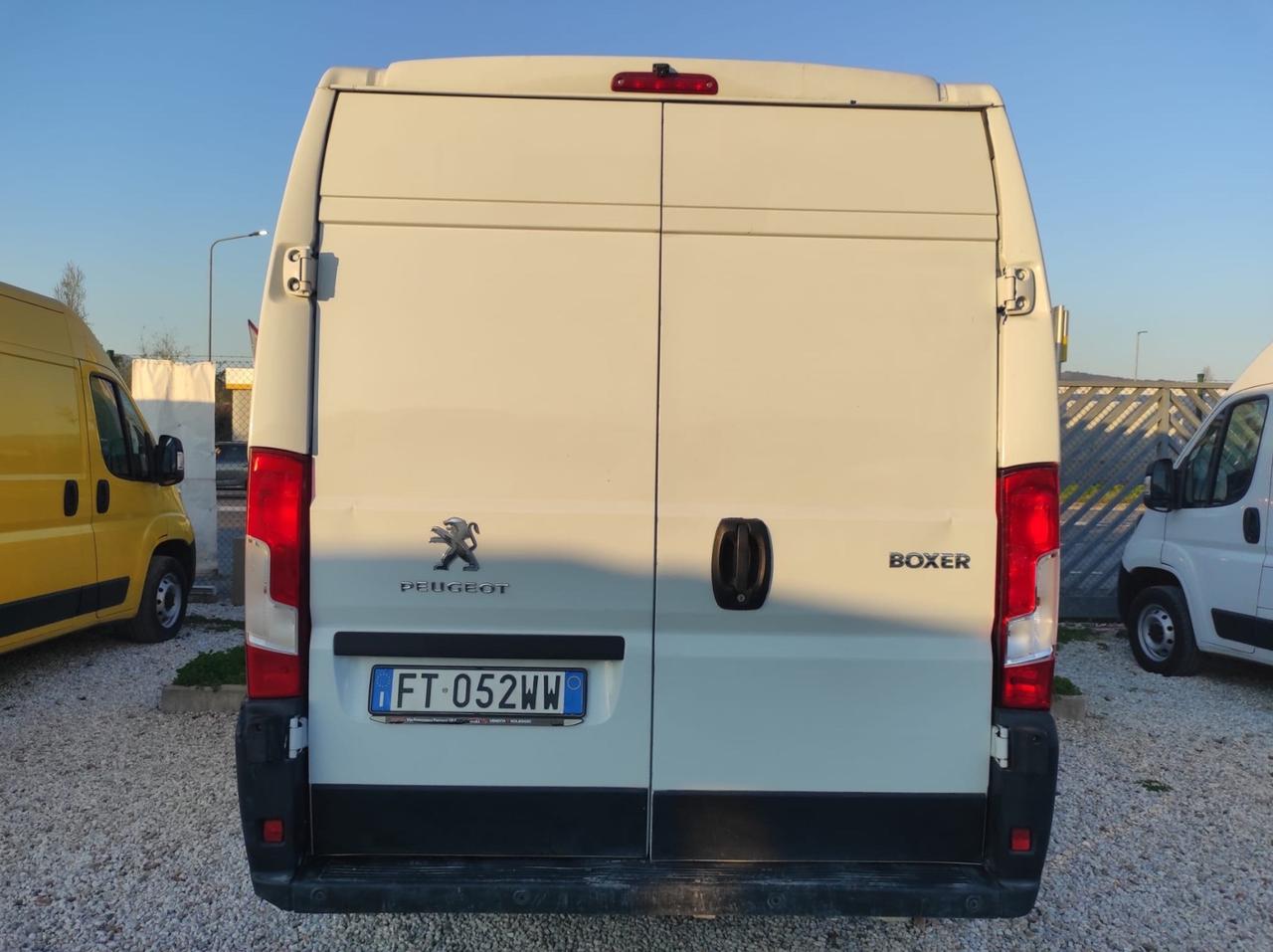 Peugeot Boxer 330 2.0 BlueHDi L2H2 Iva Compresa