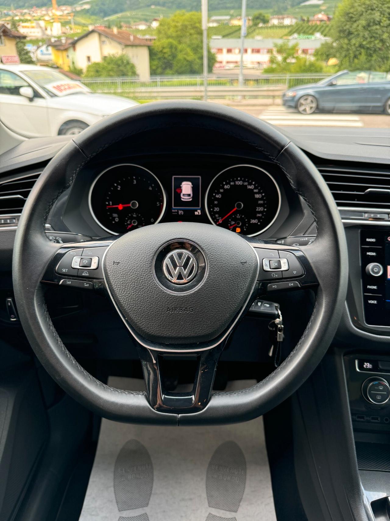 Volkswagen Tiguan 1.6 TDI SCR Sport BlueMotion Technology