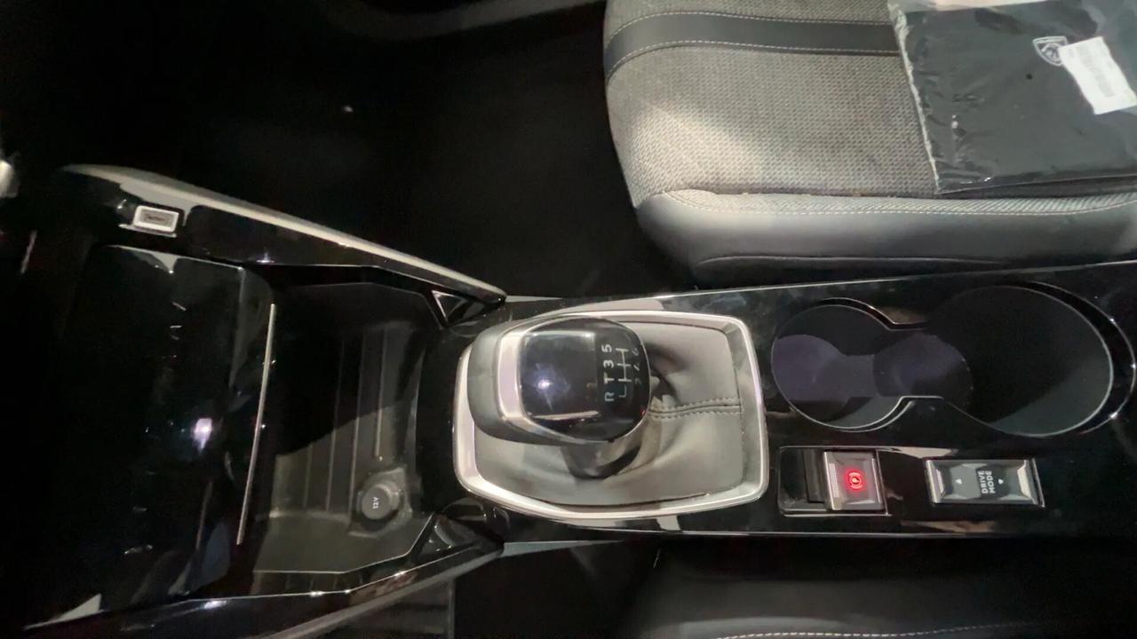 Peugeot 2008 PureTech 100 S&S Allure my24