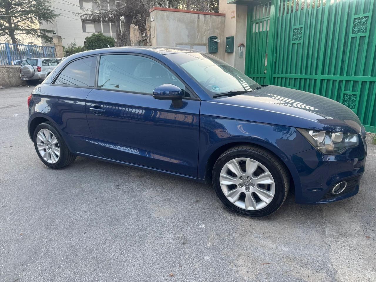 Audi A1 1.6 TDI 105 CV Attraction