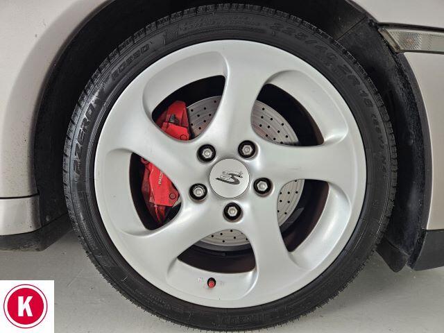 Porsche 911 Carrera 4S cat Coupé