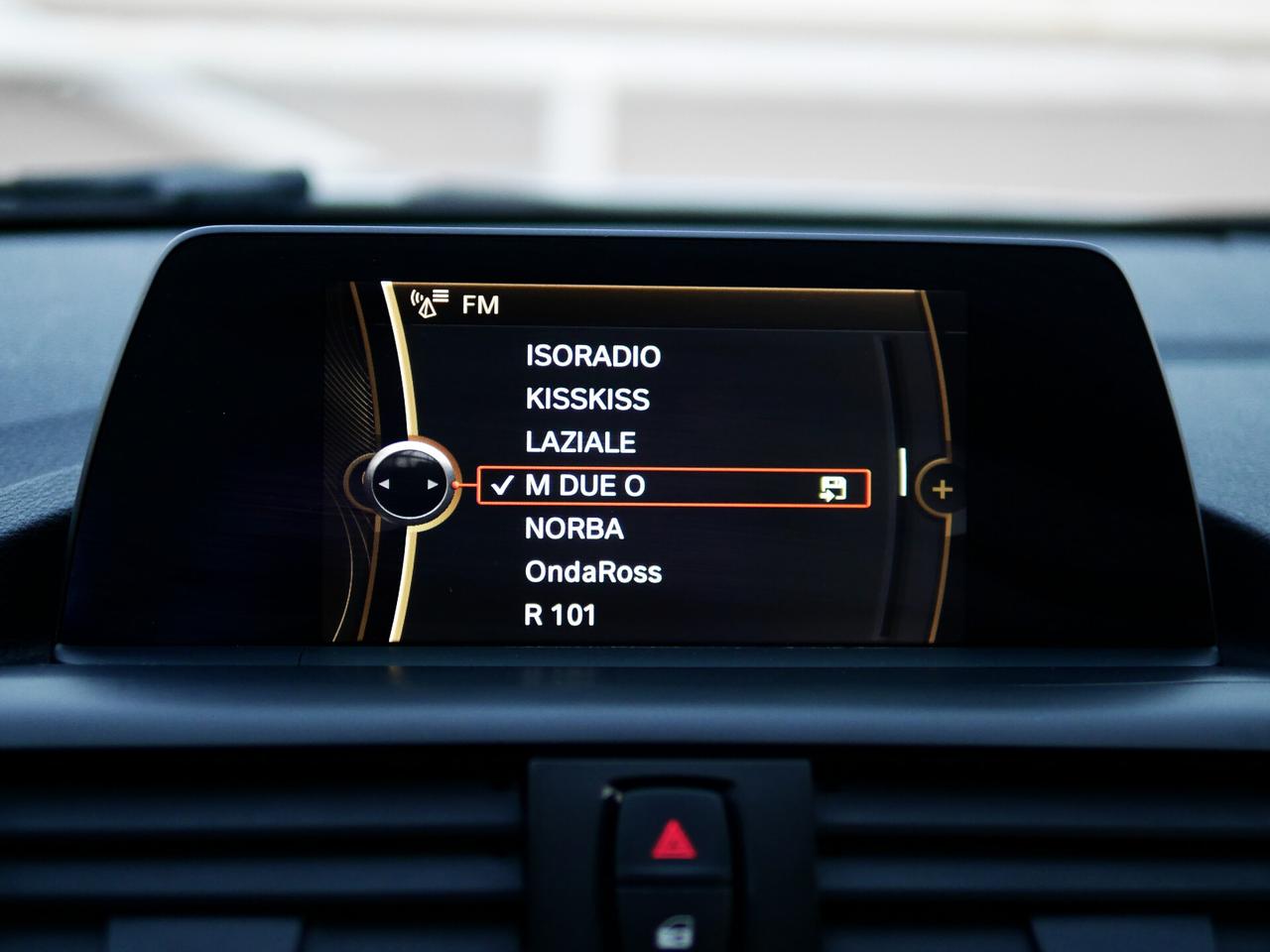 Bmw 120 120d xDrive 5p. Business Advantage