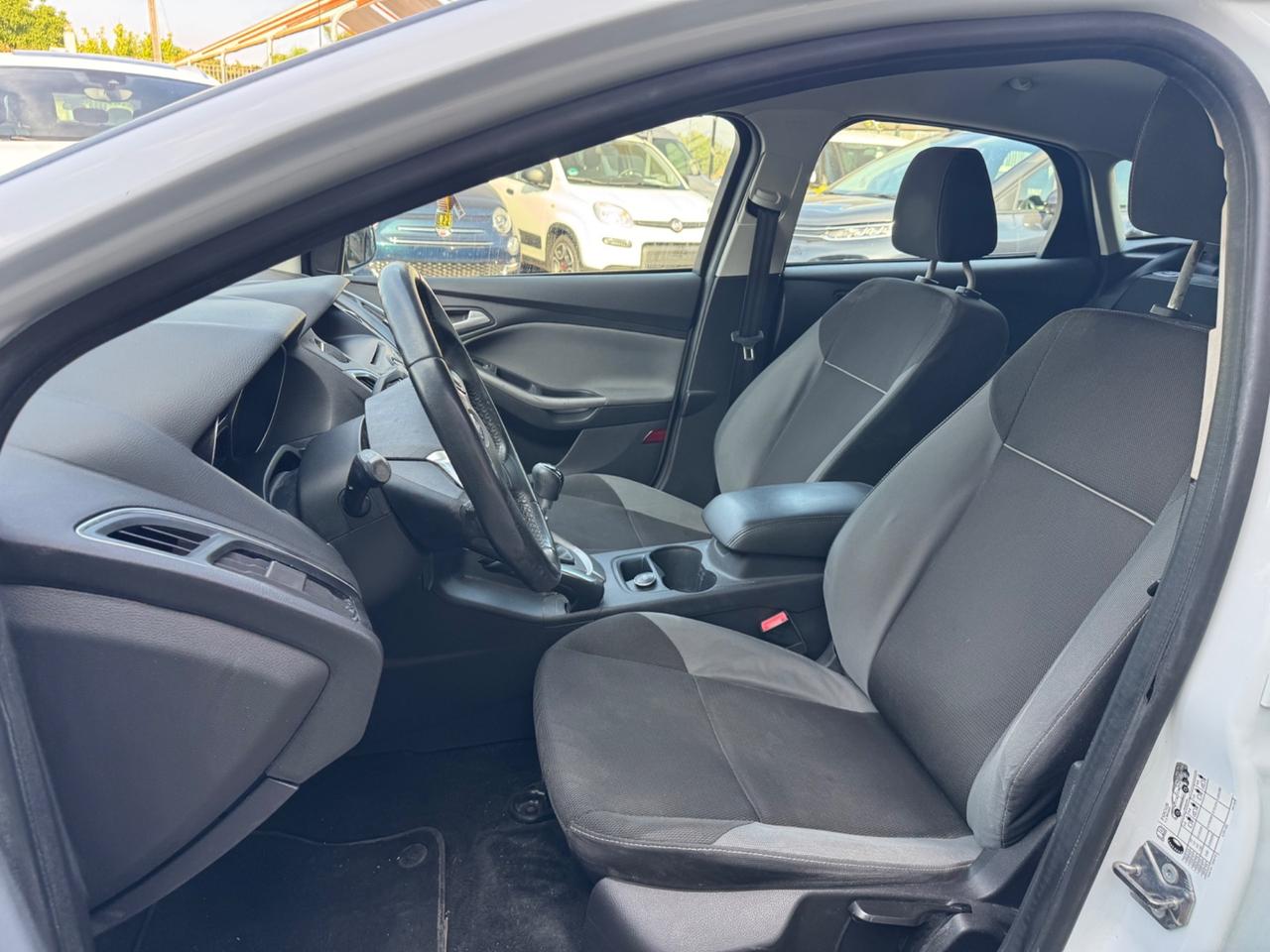 Ford Focus 1.0 EcoBoost 125 CV tagliando