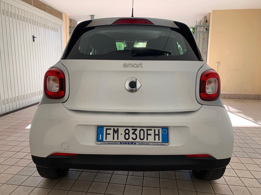 SMART FOURFOUR 1.0 2 SERIE MANUALE