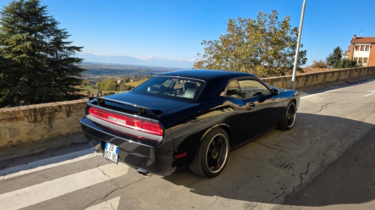 Dodge Challenger SRT-8 2009