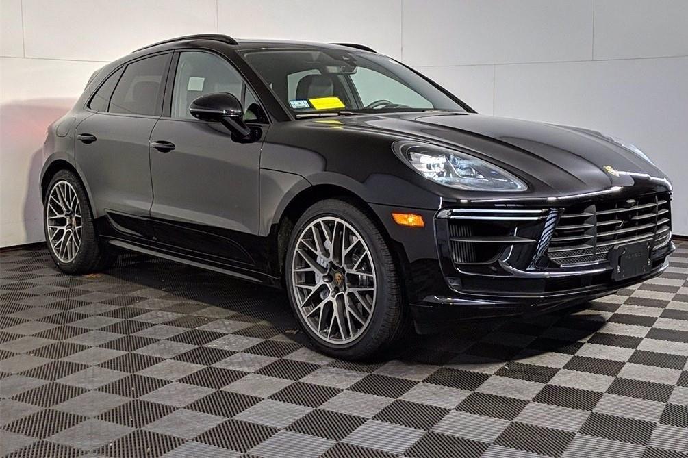 PORSCHE MACAN TURBO 3.6 NOLEGGIO LUNGO TERMINE