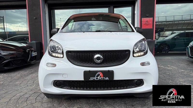smart fortwo RATA MENSILE 206,00 EURO fortwo 70 1.0 Passion