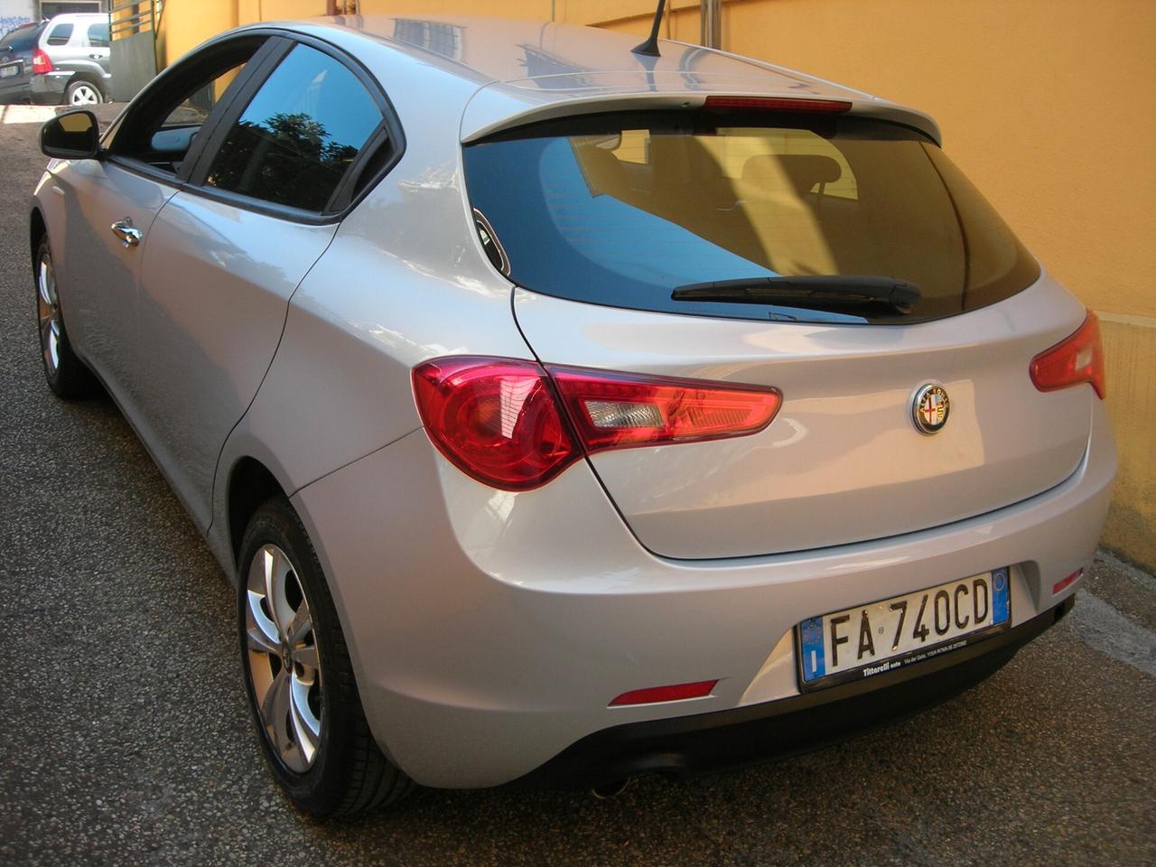 Alfa Romeo Giulietta 1.6 JTDm-2 105 CV Progression
