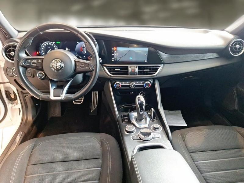 ALFA ROMEO GIULIA 2.2 TD 160 CV SUPER AT8 4 PORTE BERLINA