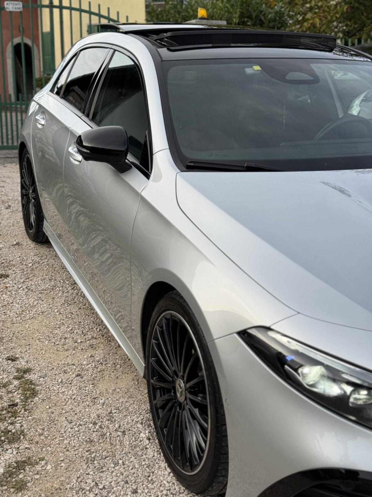 Mercedes-benz A200d AMG PREMIUM PLUS KMCERT GARANZ