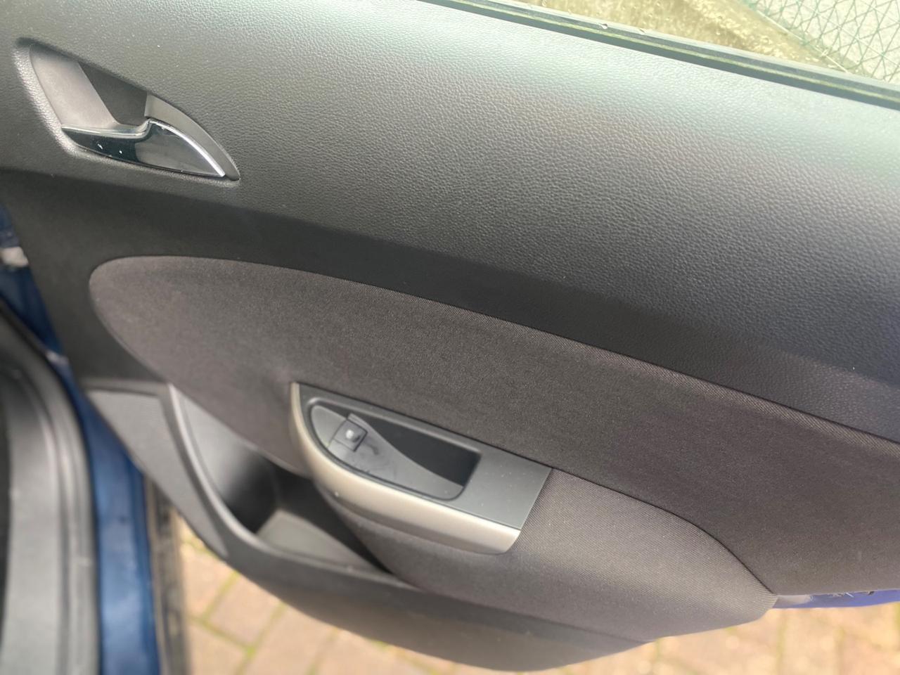 Opel Astra 1.4 Turbo 140CV Sports Tourer GPL Tech Elective